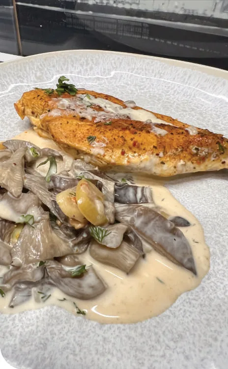 Piept de Pui cu Ciuperci Pleurotus